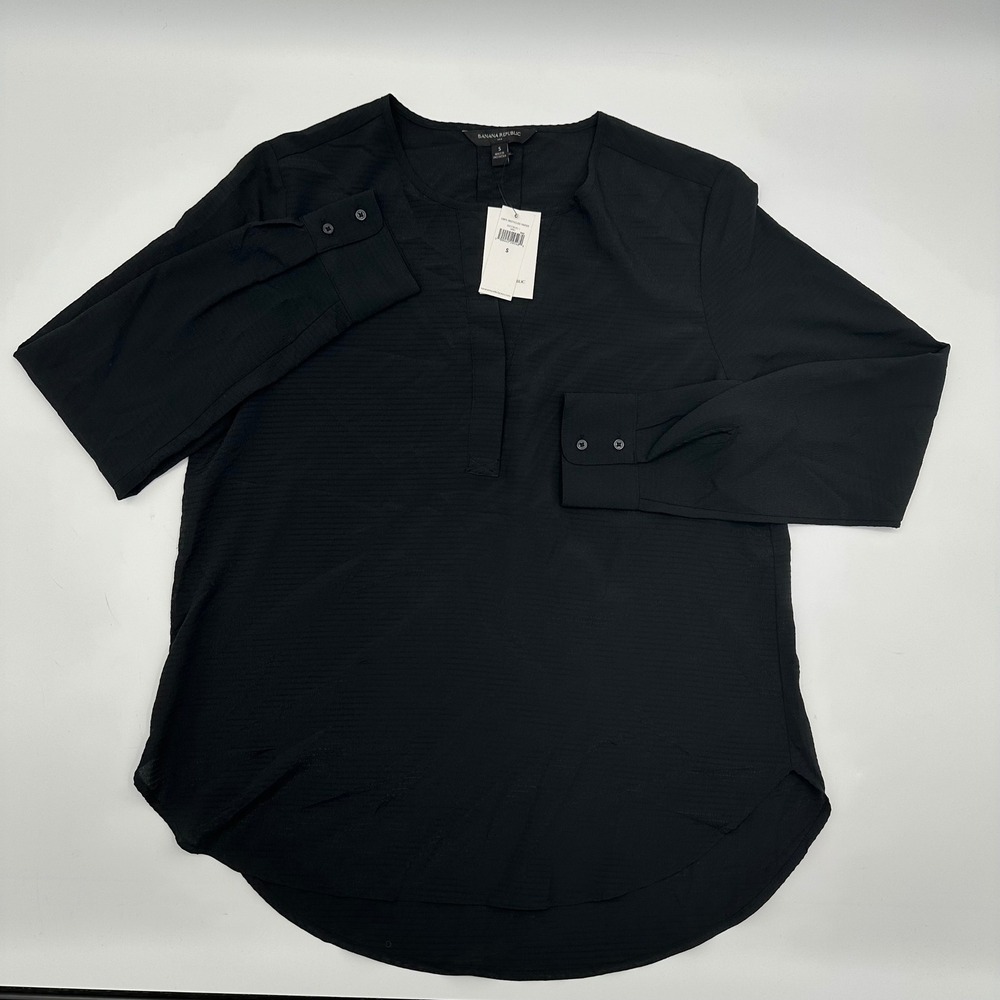Banana Republic Factory Black Textured Split Neck Blouse Long Sleeve Small NWT
